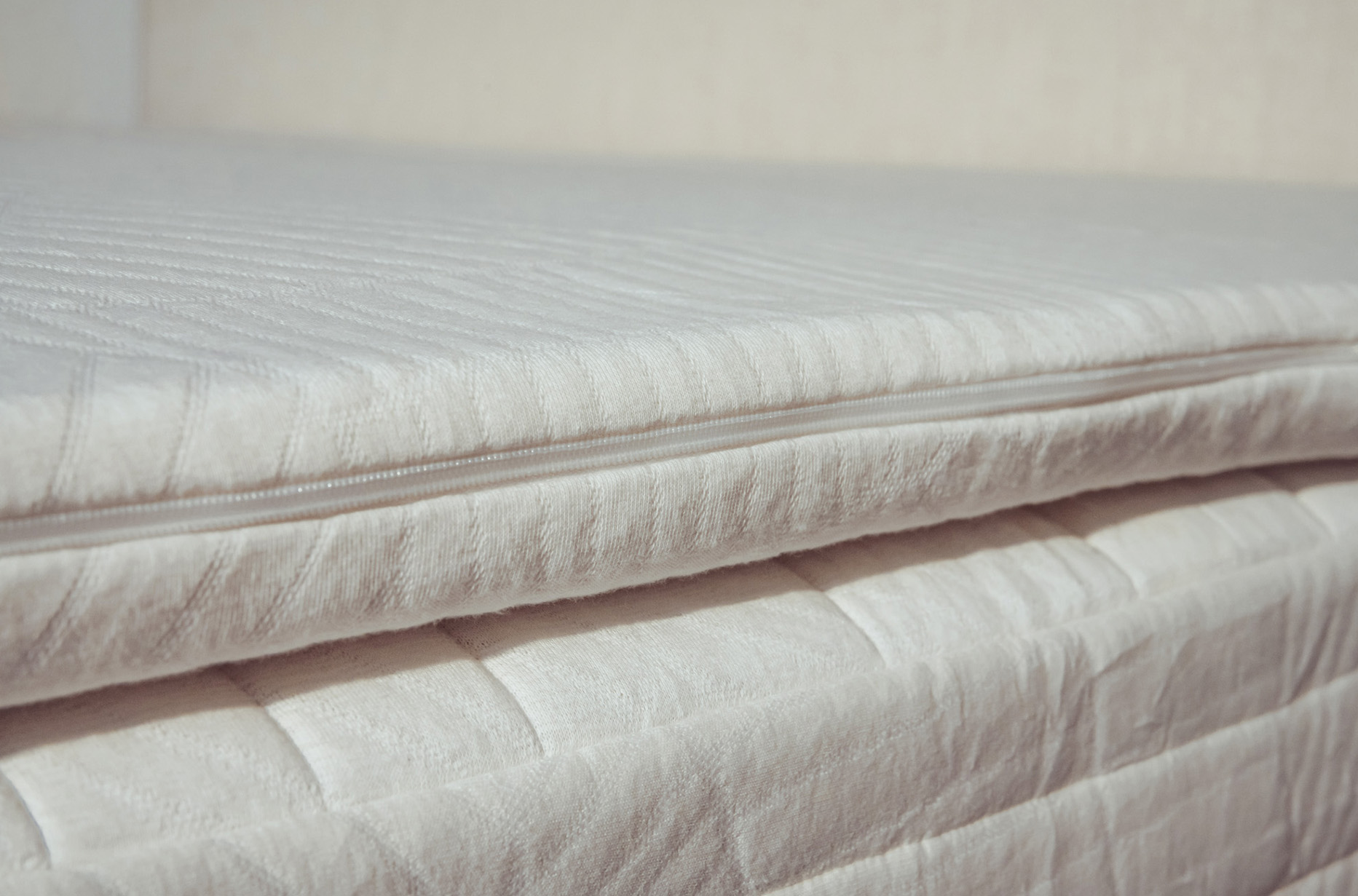 De hoes van onze Tuur® Toppers bestaat uit natuurlijke materialen