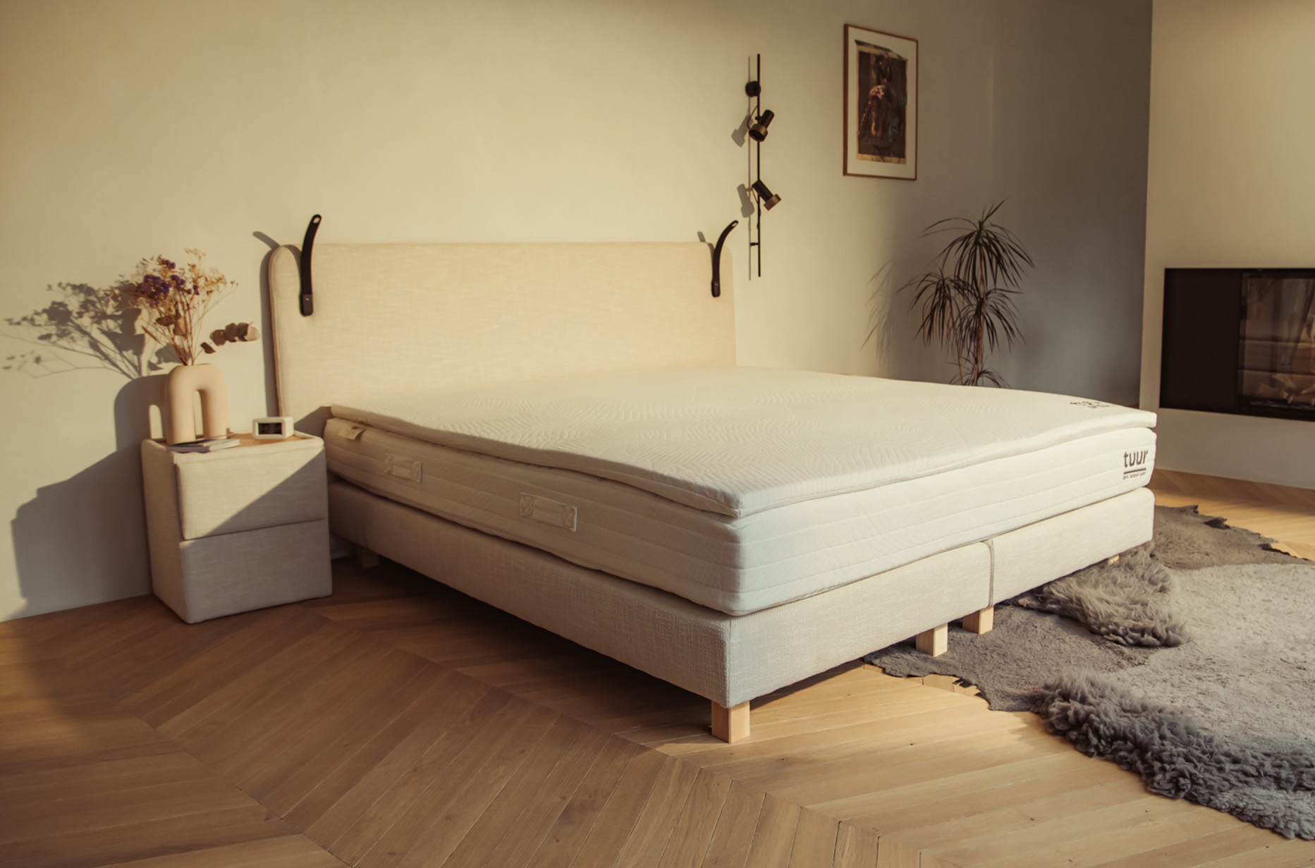 De Tuur® Mono Topper op de beige Tuur® Boxspring